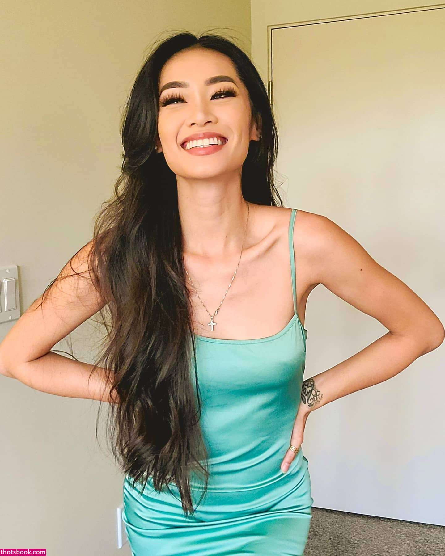 Elizabeth Tran Photo #10