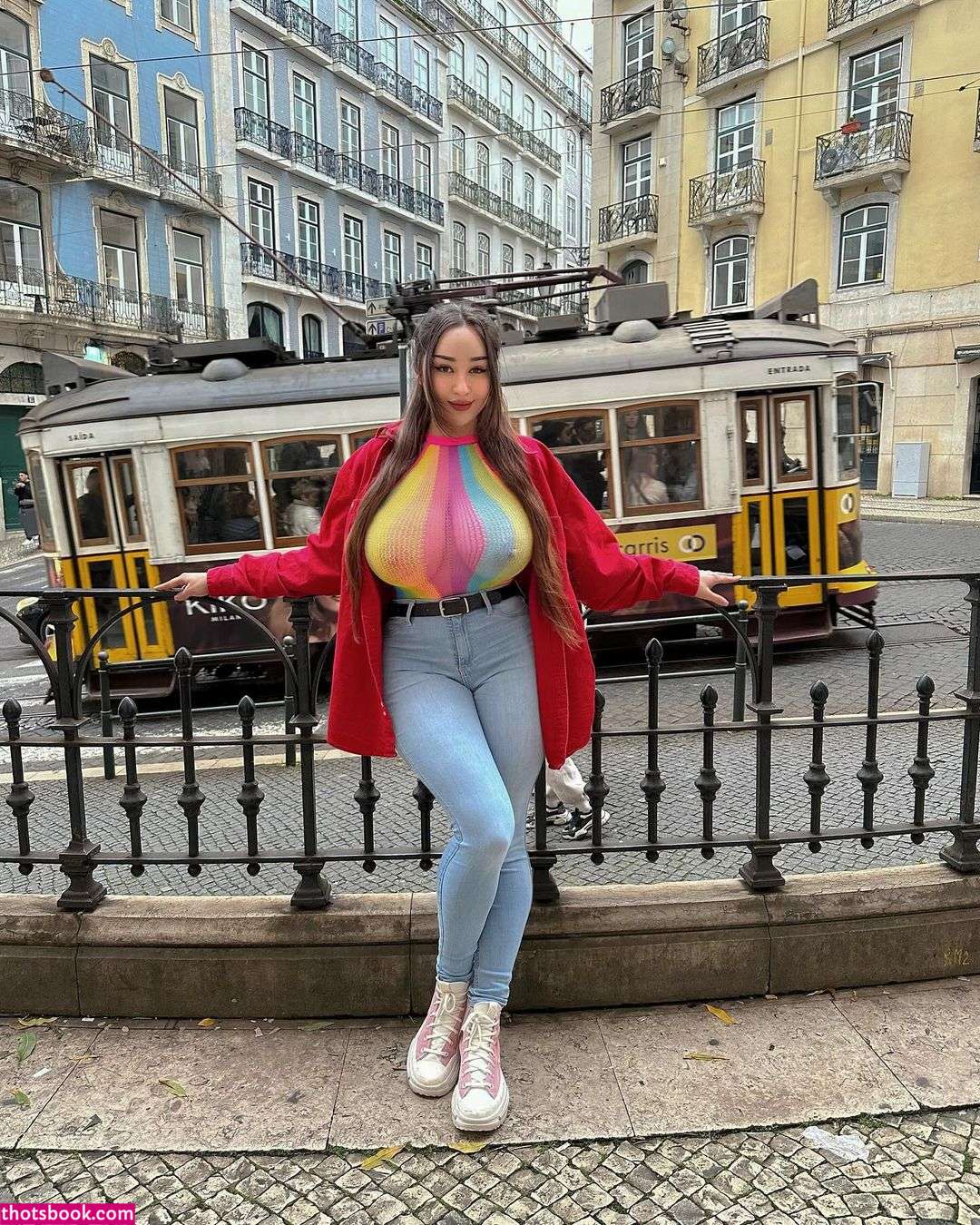 Louisa Khovanski Photo #304