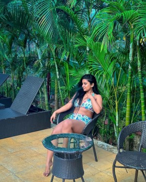 Suhana Khan Post #11
