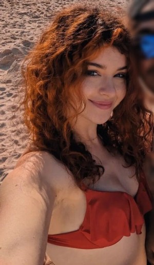 Chloe Lockley Photo #24