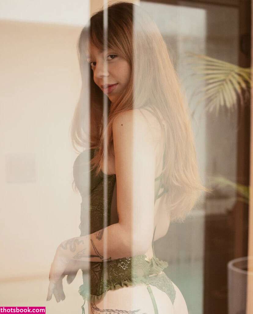 Brenda Zelinski Photo #55