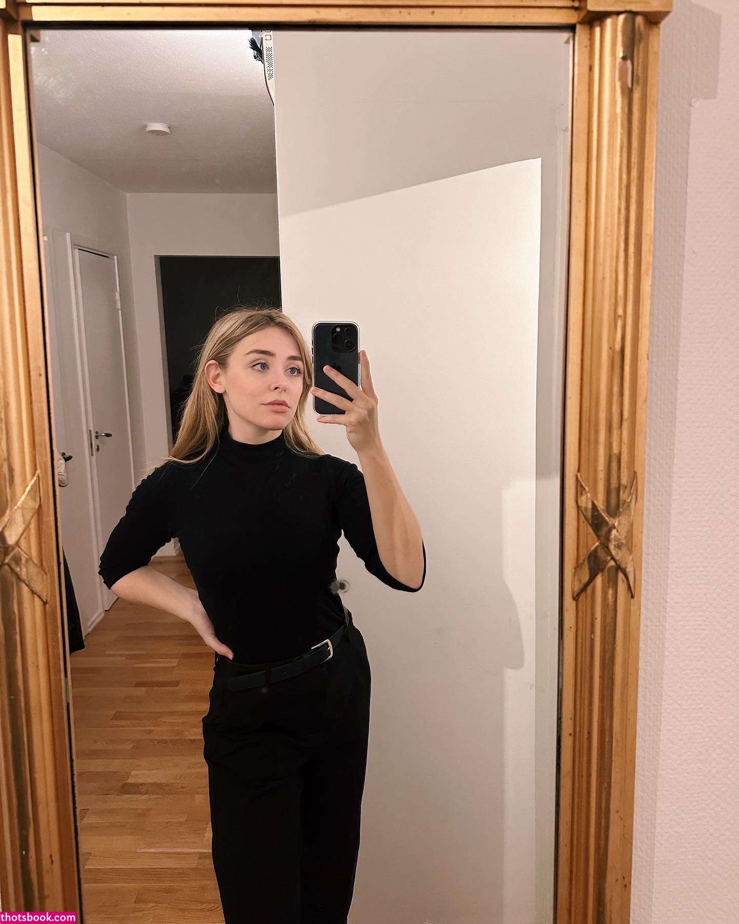 Melina Goransson Photo #124