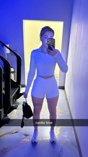 Pineapplebrat Photo #75