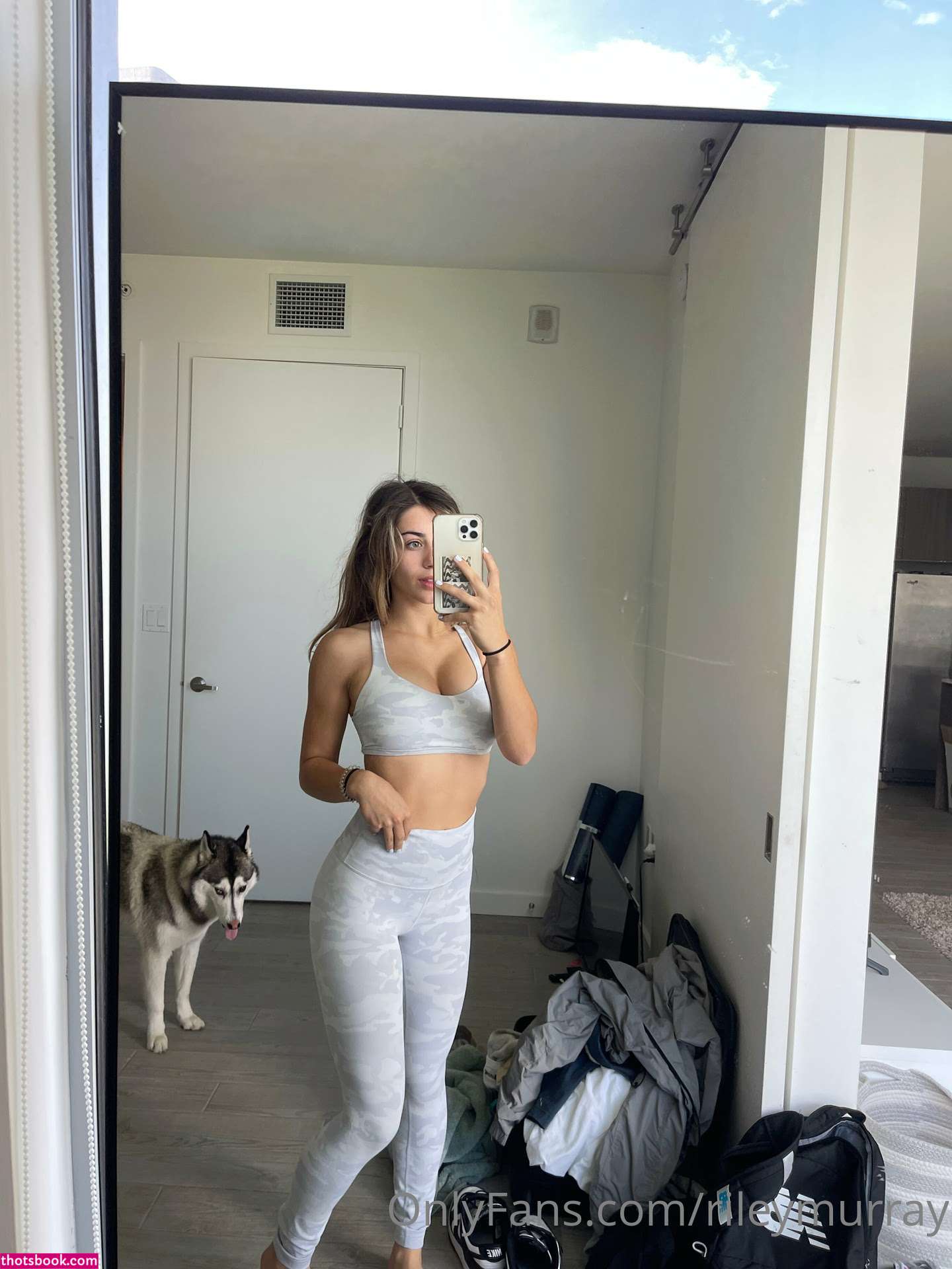 Riley Murray Photo #85