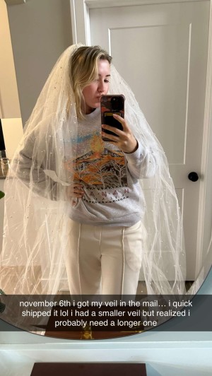 Pineapplebrat Photo #159