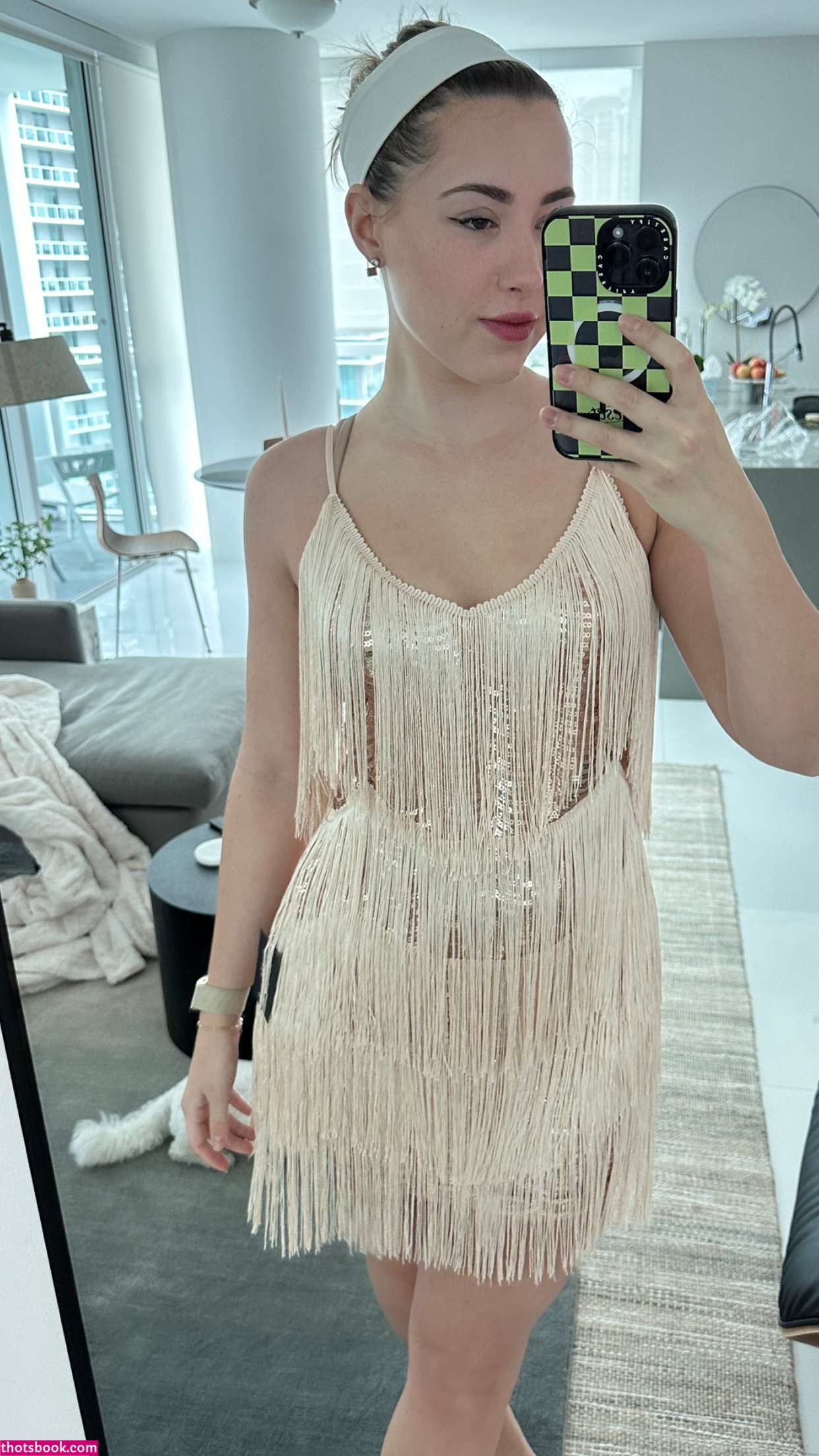 Pineapplebrat Photo #205