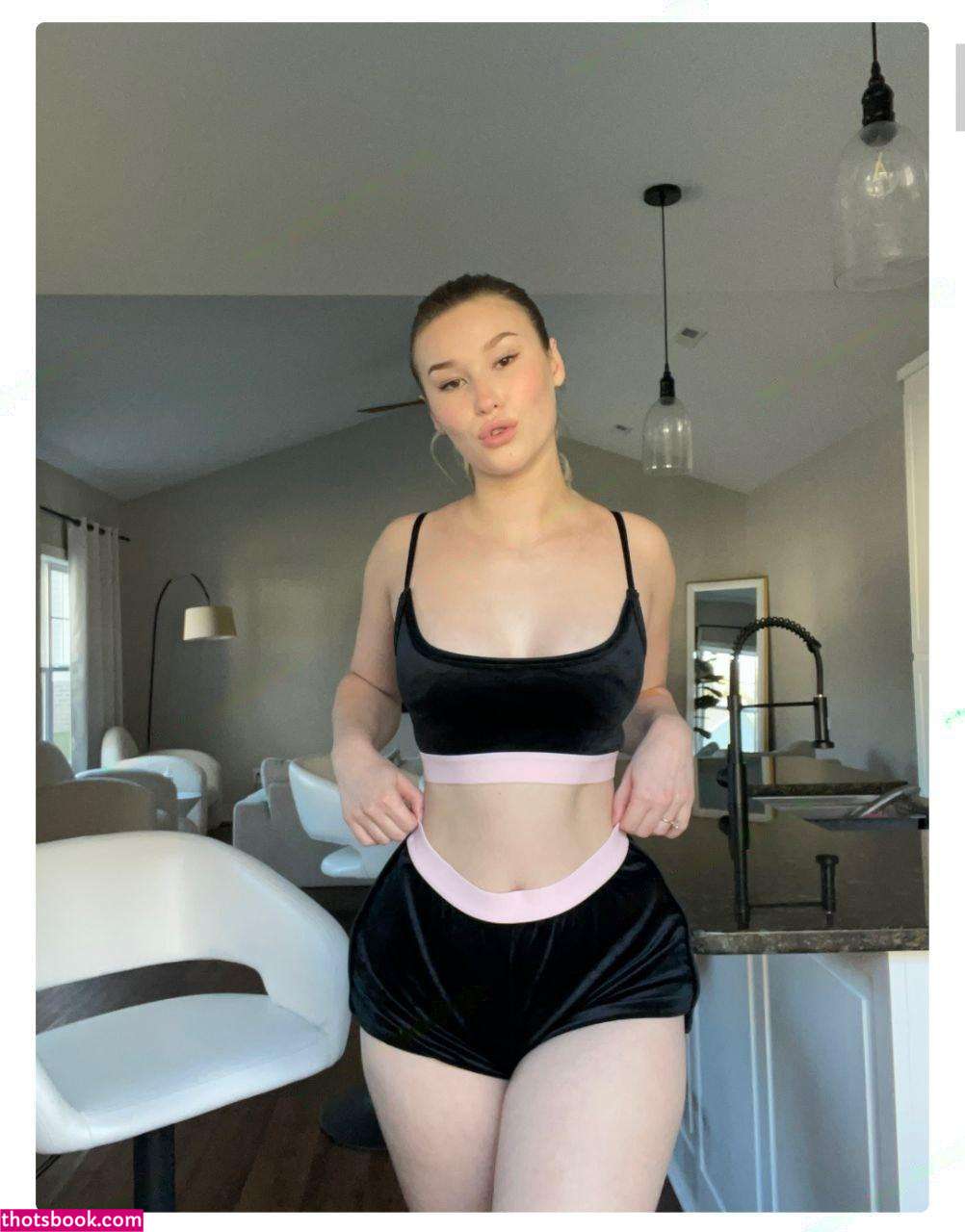 Sondra Blust Photo #77