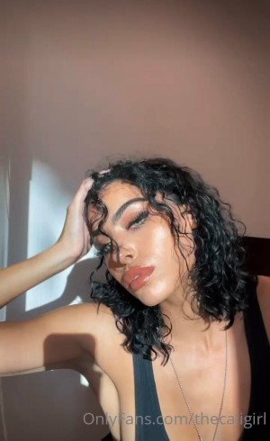 Undercover Freak Photo #38