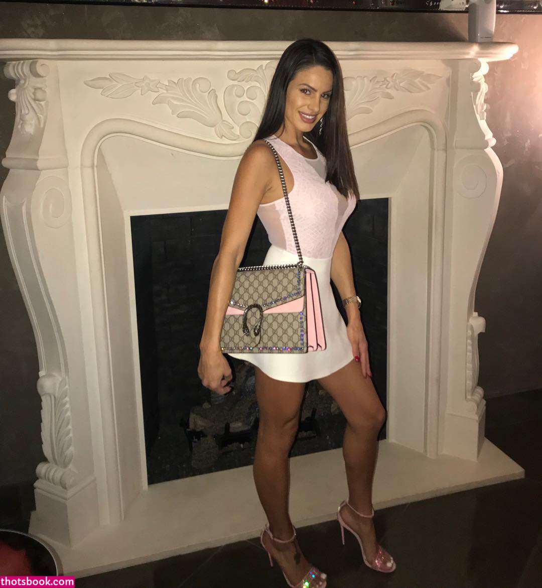 Misstabbygee Photo #22