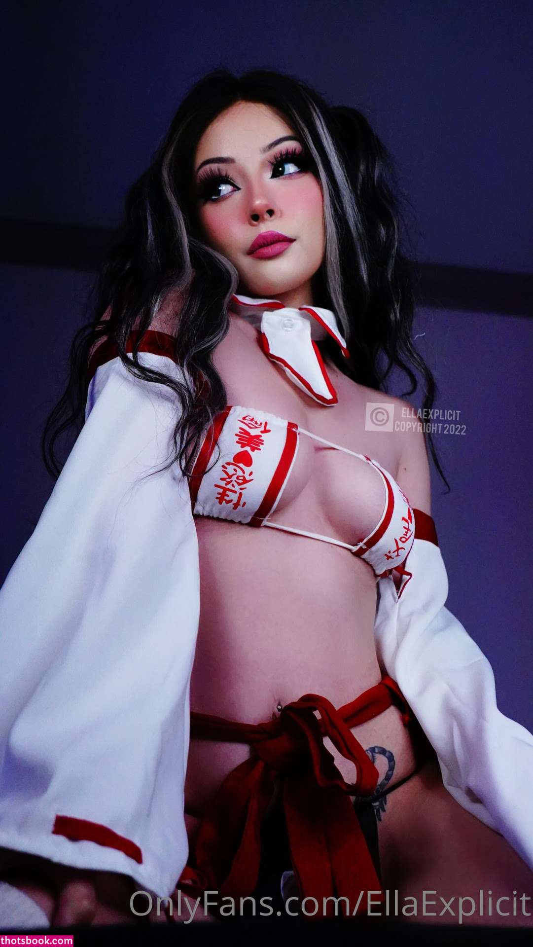 Ella Explicit Photo #7