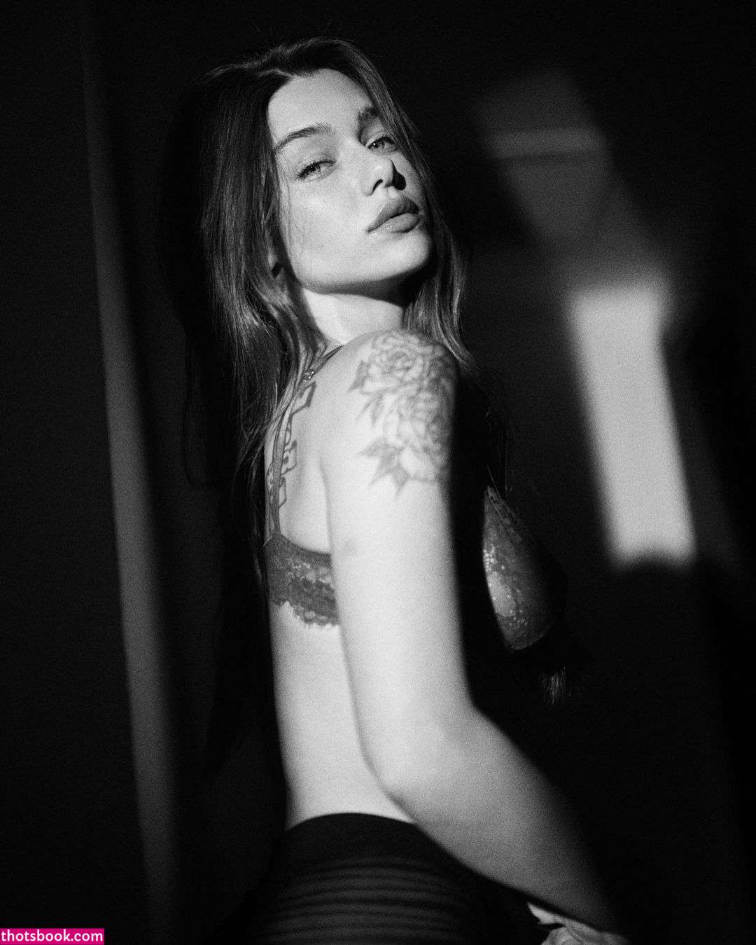 Milana Vino Photo #18