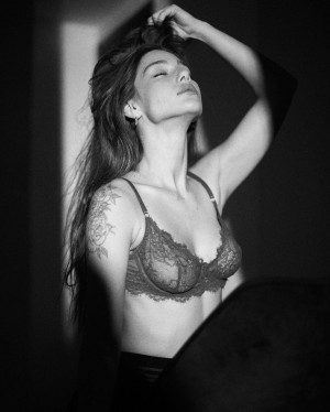 Milana Vino Photo #24