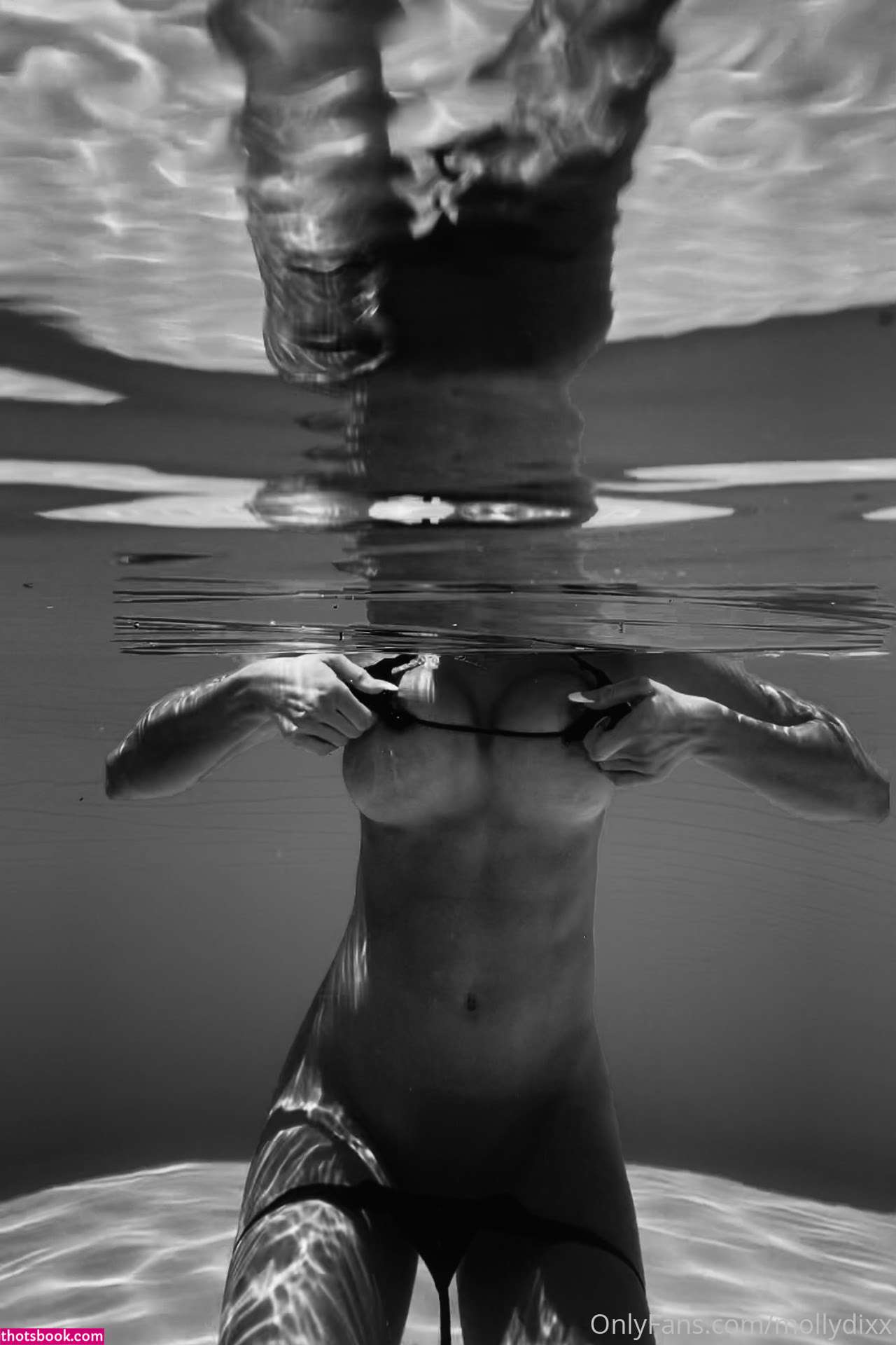 Molly Dixx Photo #34