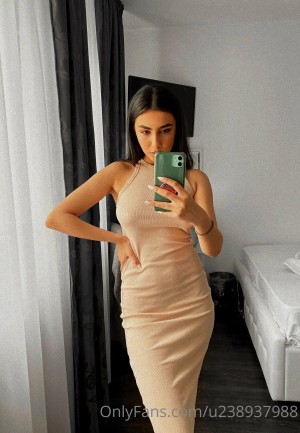 Sophie Rayne Photo #66