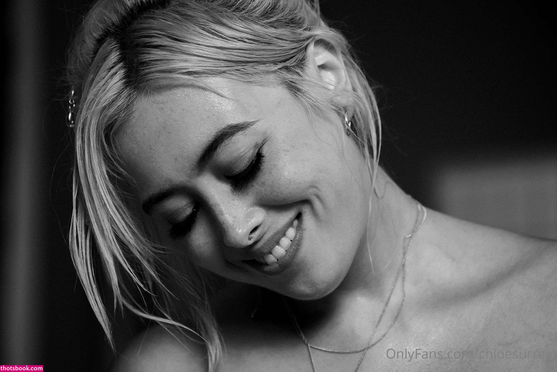 Chloe Surreal Photo #68