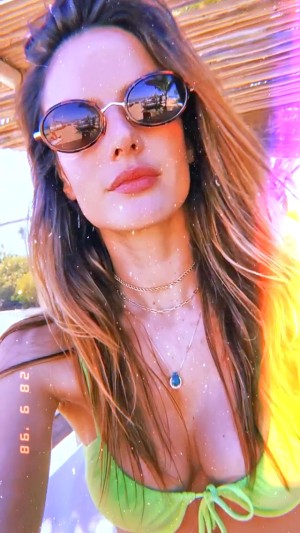 Alessandra Ambrosio Post #4
