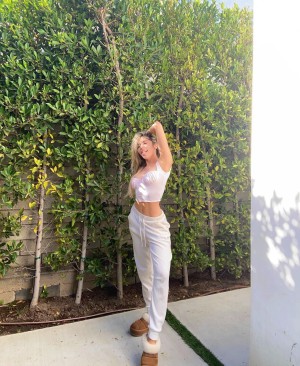 Emmy Corinne Photo #201