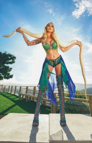 Kendra Sunderland Photo #241