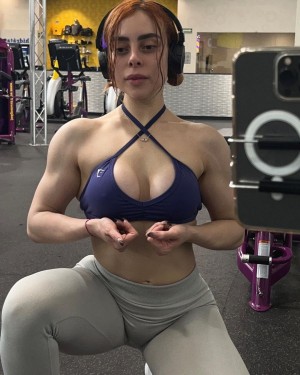 Aranza Sinte Photo #15