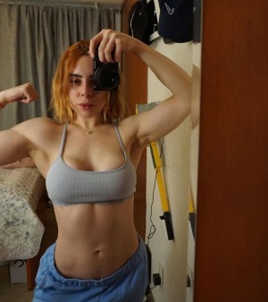 Aranza Sinte Photo #25