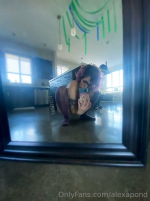 Alexa Pond Photo #99