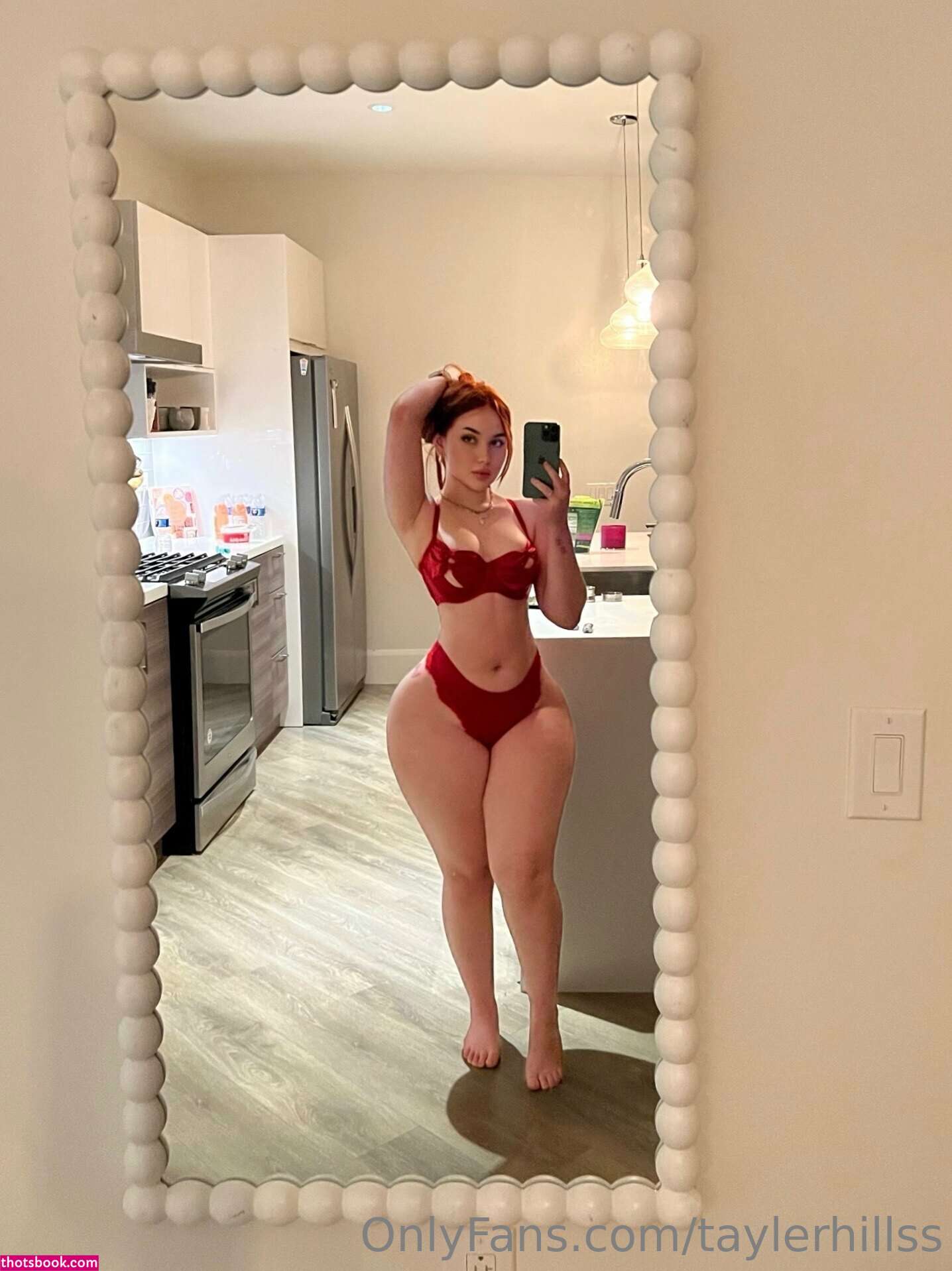 Tayler Hills Photo #347