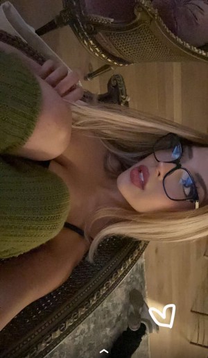 Mia Amador Photo #185