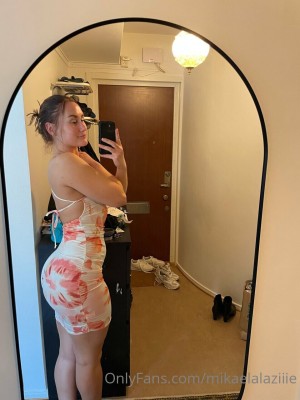 mikaelaburrito Photo #37