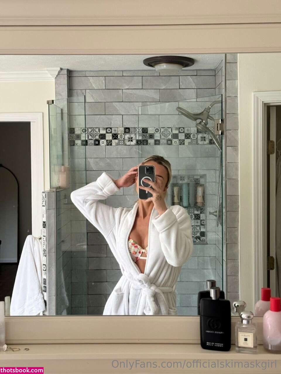 Briana Armbruster Photo #189