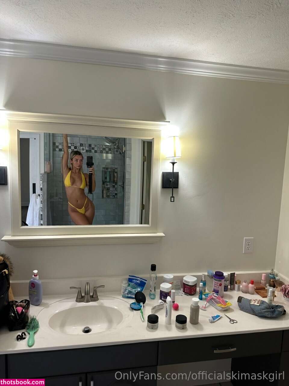 Briana Armbruster Photo #234