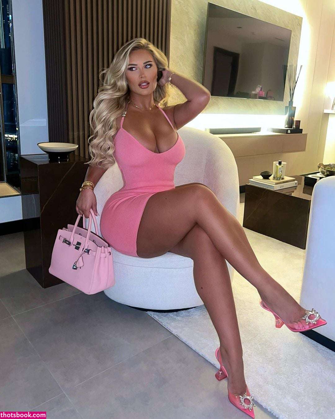 sophieoneill Photo #77