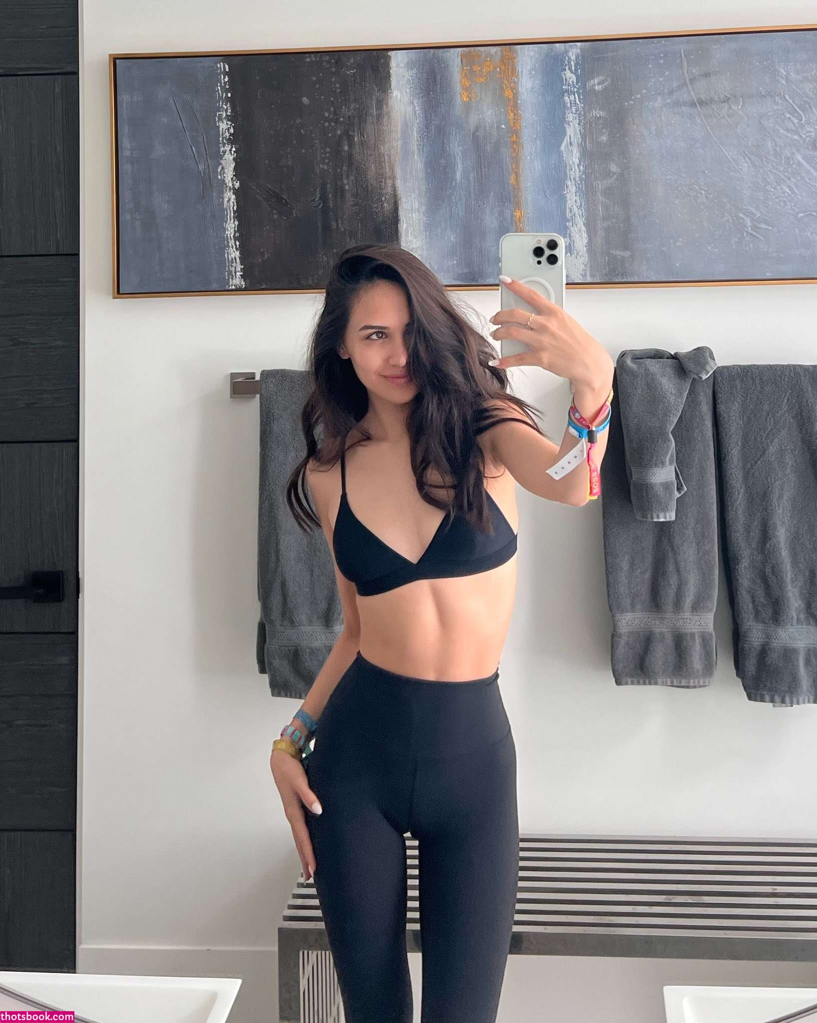 Caryn Marjorie Photo #49