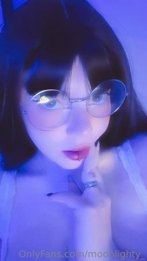 Moonlighty Photo #99