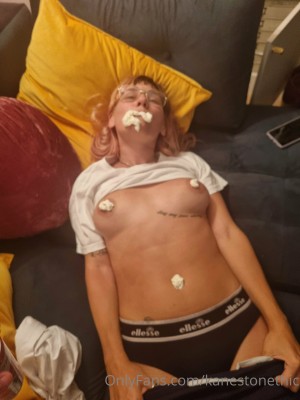 Reed Amber Photo #122