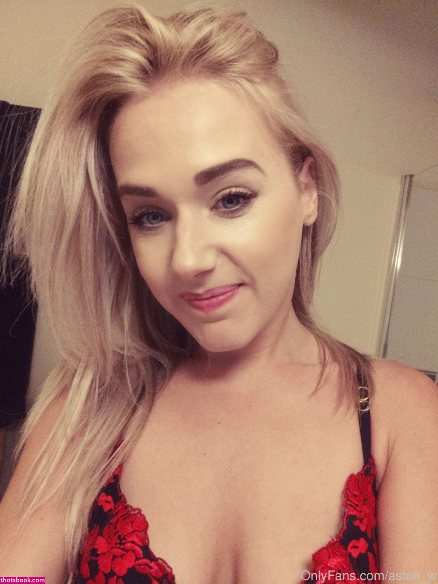 Ashley Ashton Photo #71