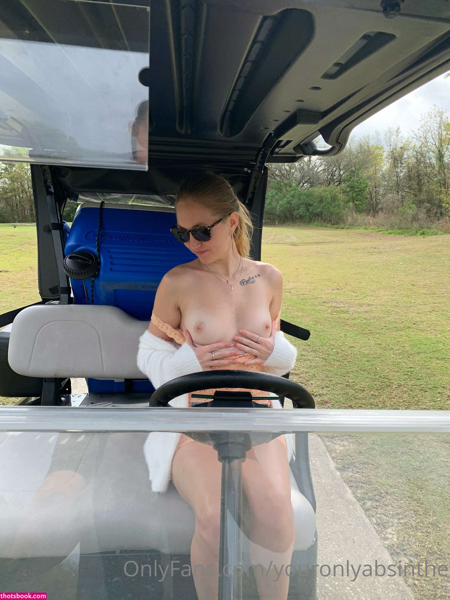 Youronlyabsinthe Photo #126