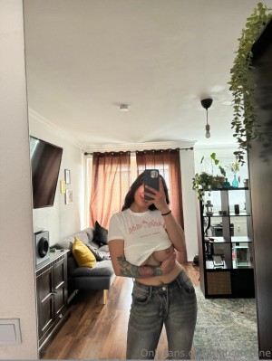 Jane Garcia Photo #9