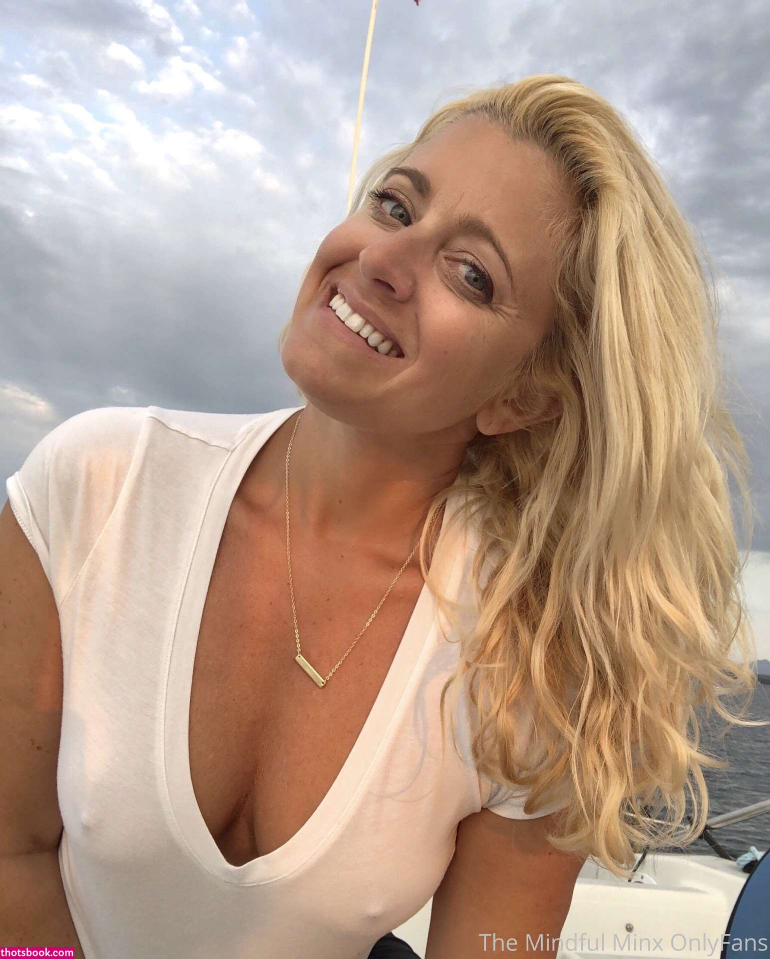 Sarah Valentine Photo #19