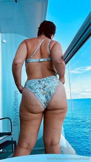 mayykitten Photo #15