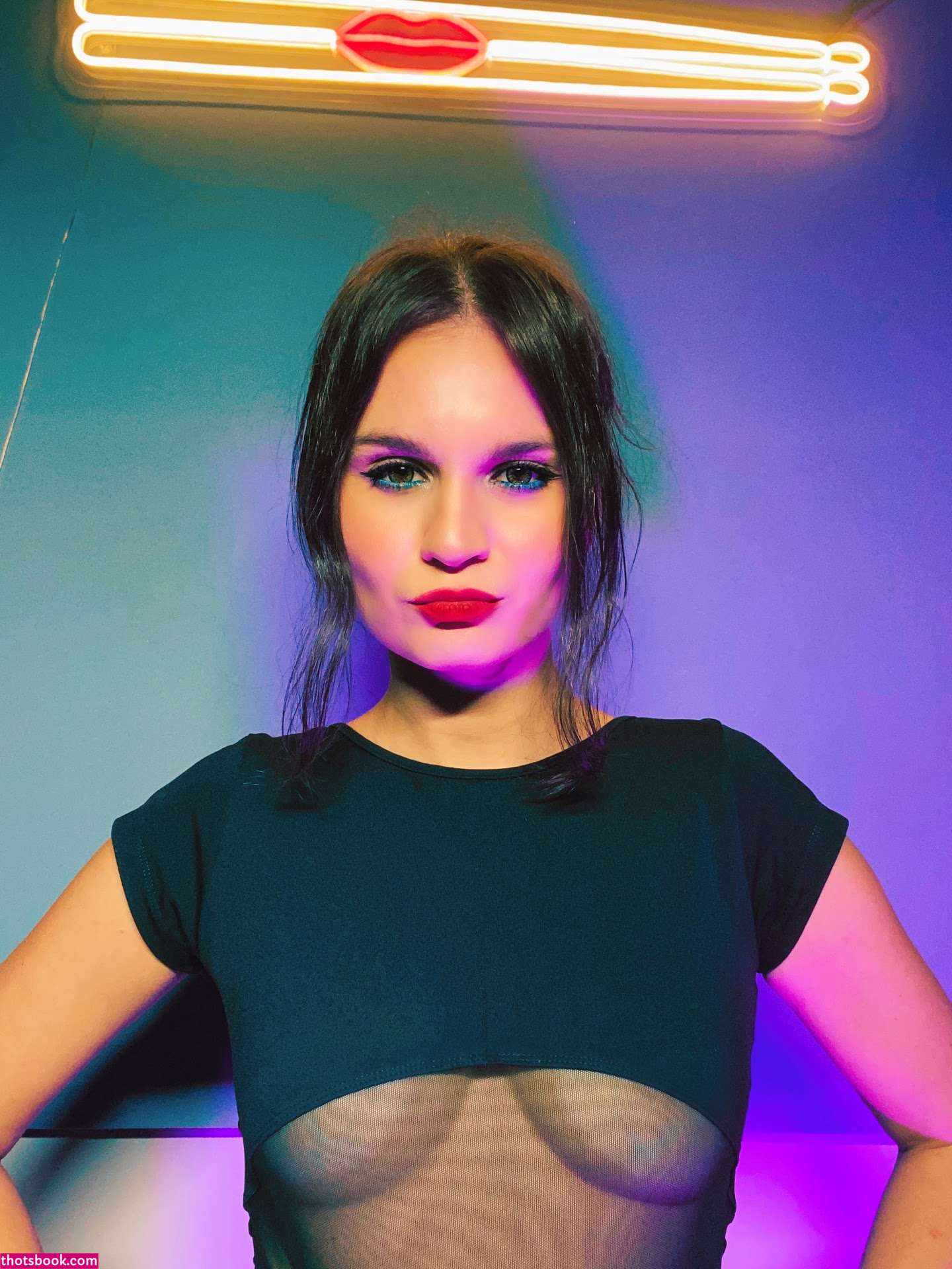 Tonya Rozatti Photo #16