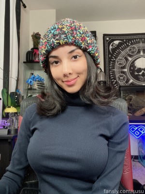 Swimsuit Succubus Photo #69