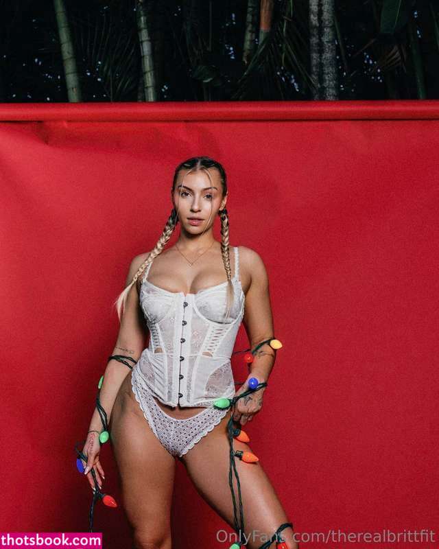 Therealbrittfit Photo #261