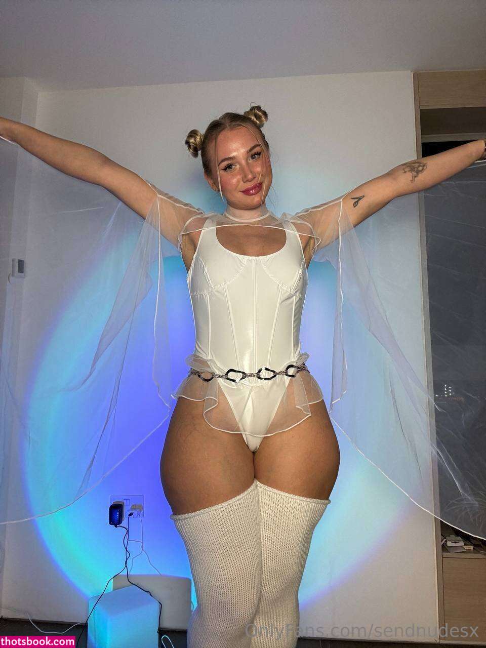 sendnudesx Photo #583