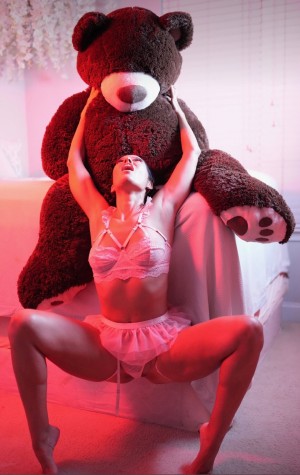 Sexyredmagiccity Photo #153