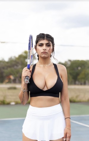 Mia Khalifa Photo #946