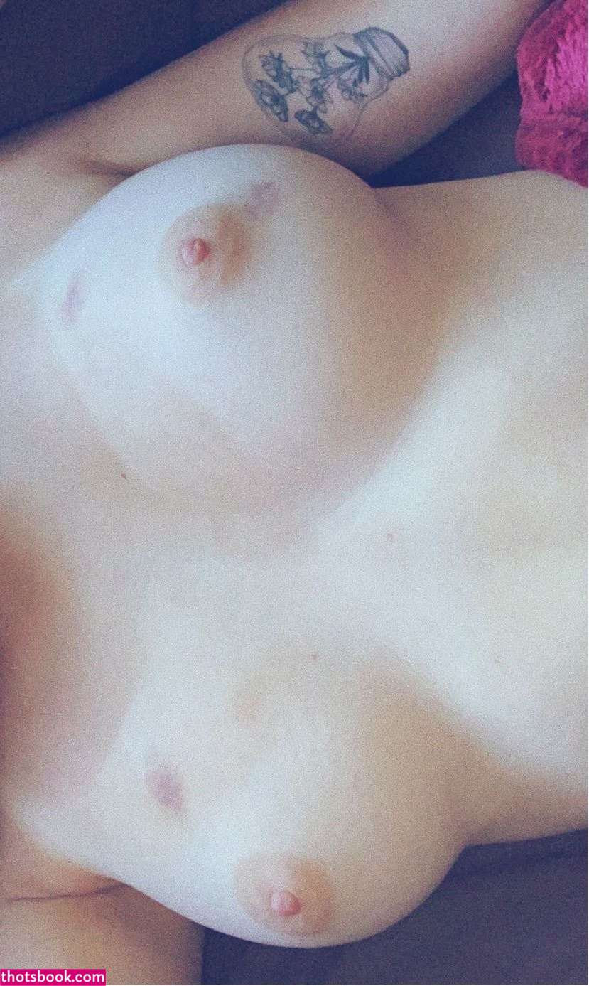 Buttercupgirl Photo #64