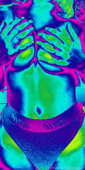 Buttercupgirl Photo #104