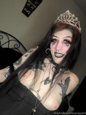 Lilvampydoll Photo #188