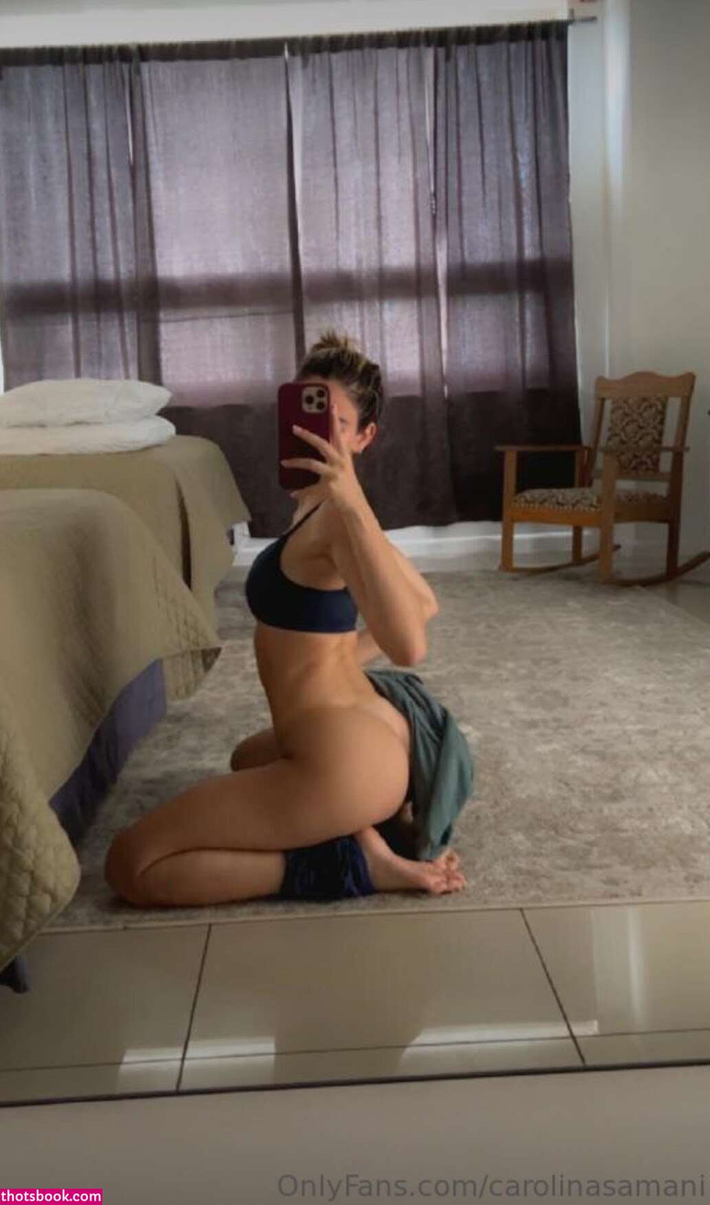 Carolina Samani Photo #446