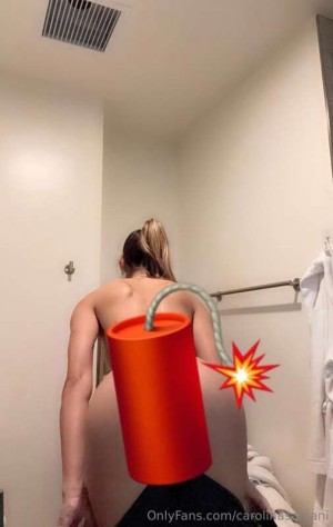 Carolina Samani Photo #454